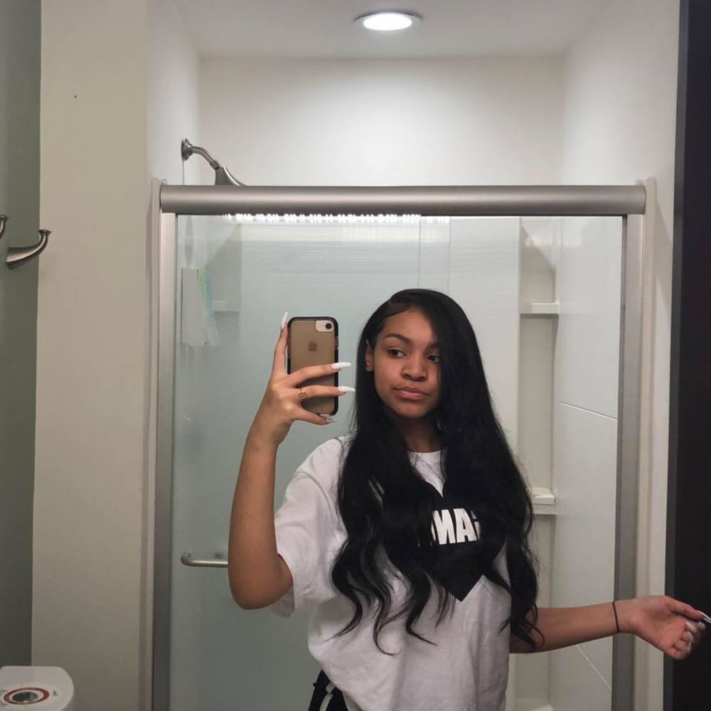 Meet your Posher, Kayy